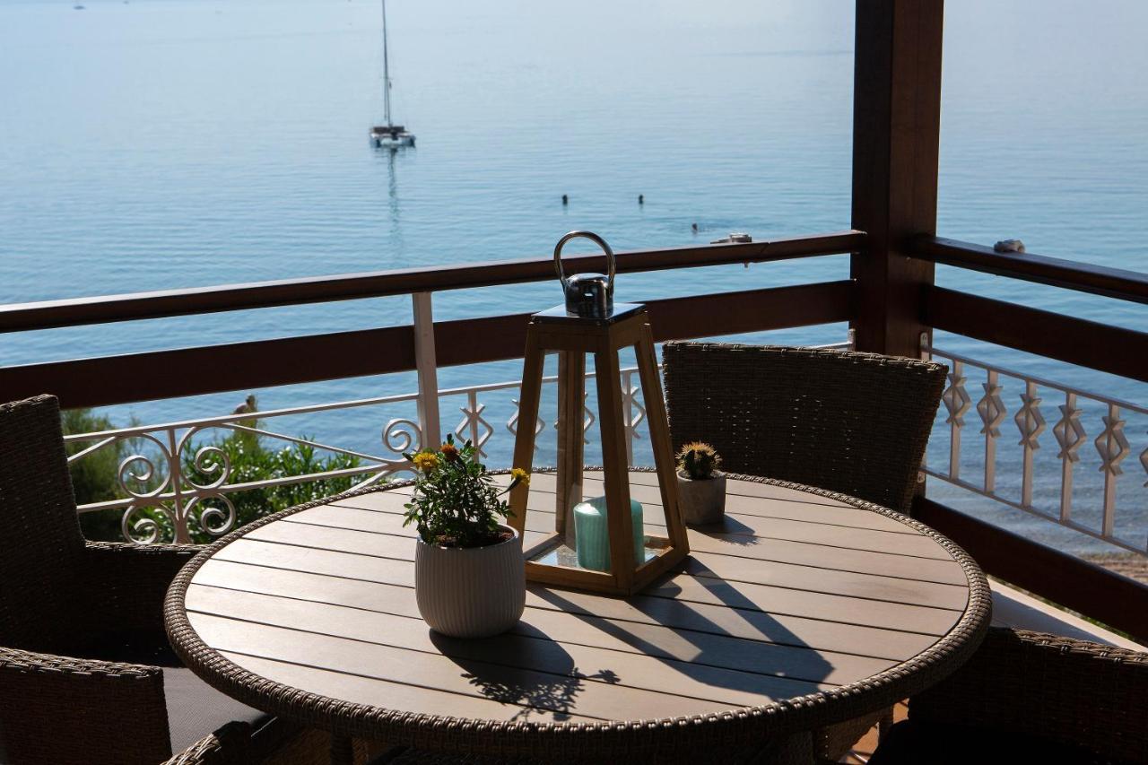 Arokaria Beach House Nikiana Extérieur photo
